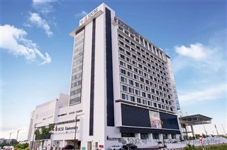 马来西亚留学|思特雅大学 UCSI 2025年本硕博招生简章